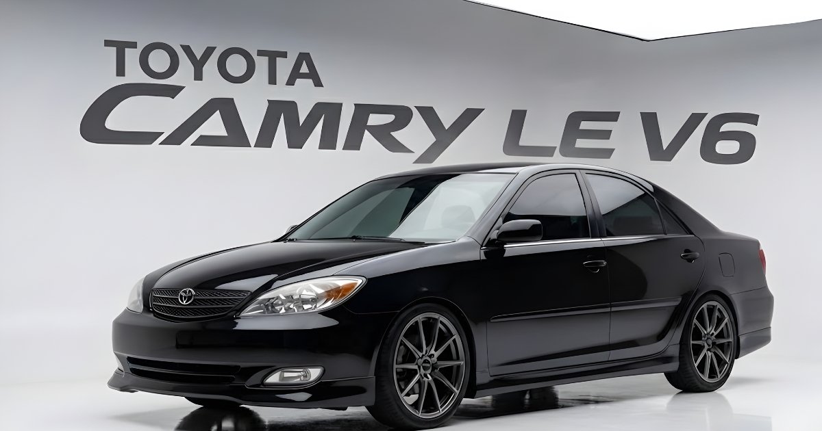 Toyota Camry Le V6